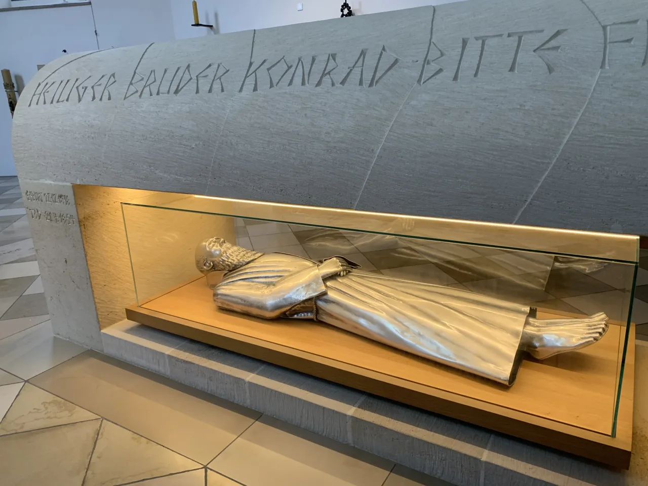 Saint Conrad’s glass-enclosed relic shrine in the renewed Bruder-Konrad-Kirche.